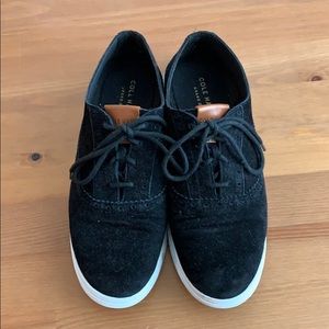 Cole Haan black suede oxfords size 6